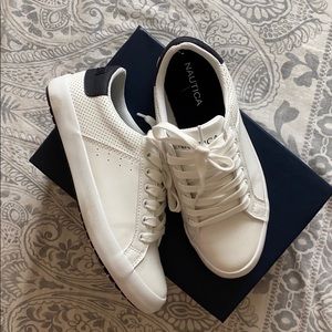 ⚠️DONATED⚠️White Náutica Shoes